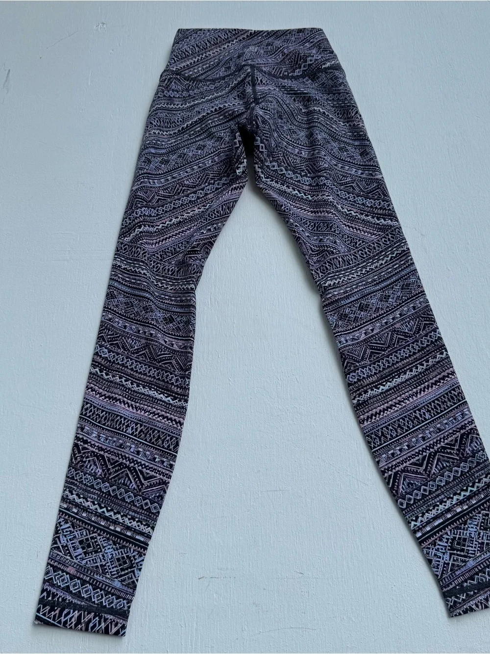 Lululemon Wunder Under High Rise Tights Tribal Patter Size 4 LW5BOKSH